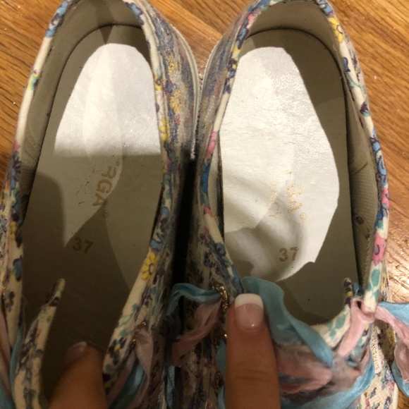 LoveShackFancy x Superga - Picture 2 of 6